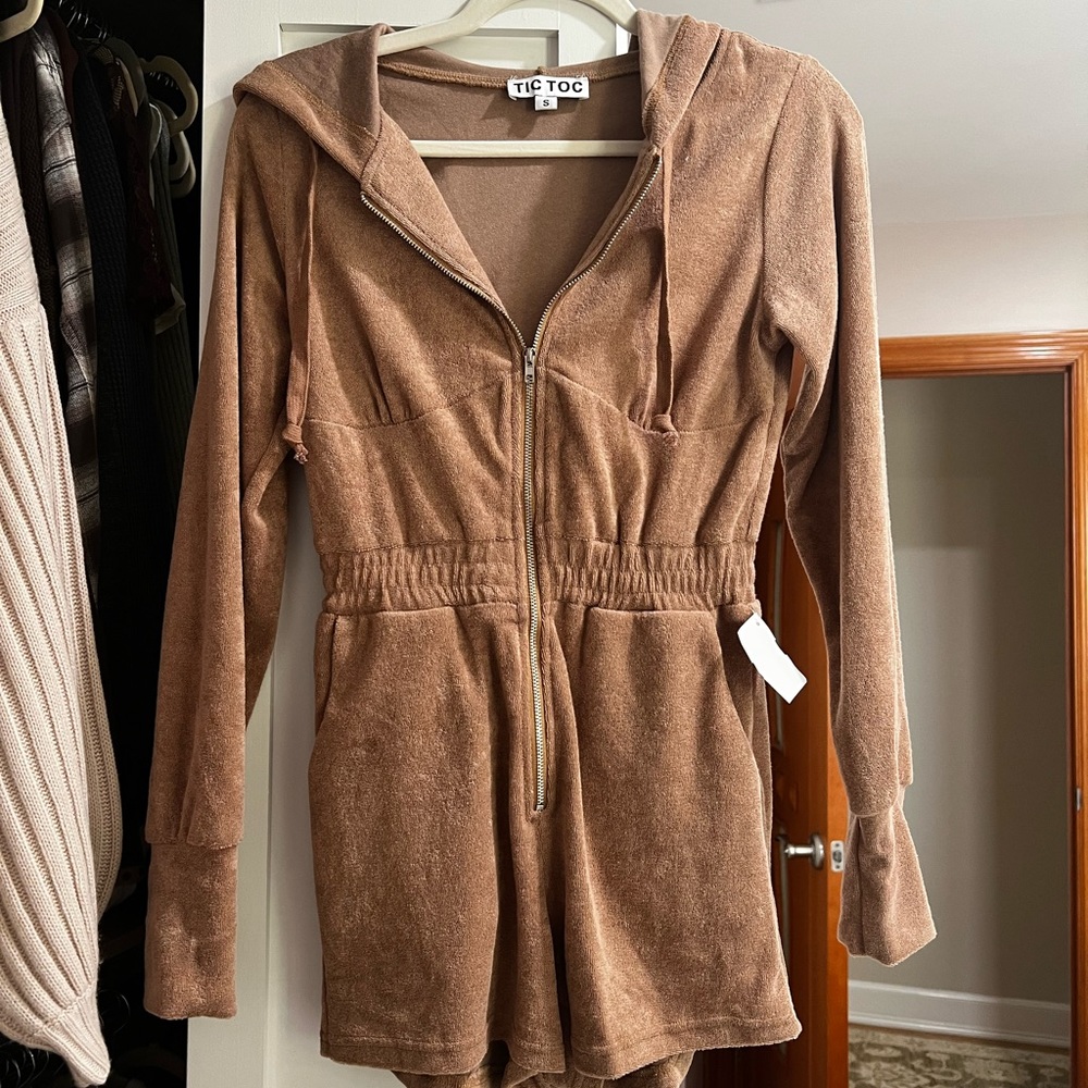 Brown terry cloth romper NWT